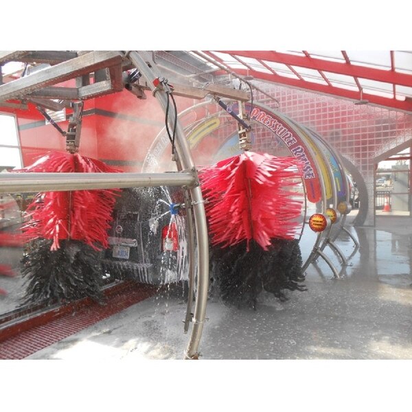 Hydraulic Z-brushes in car wash